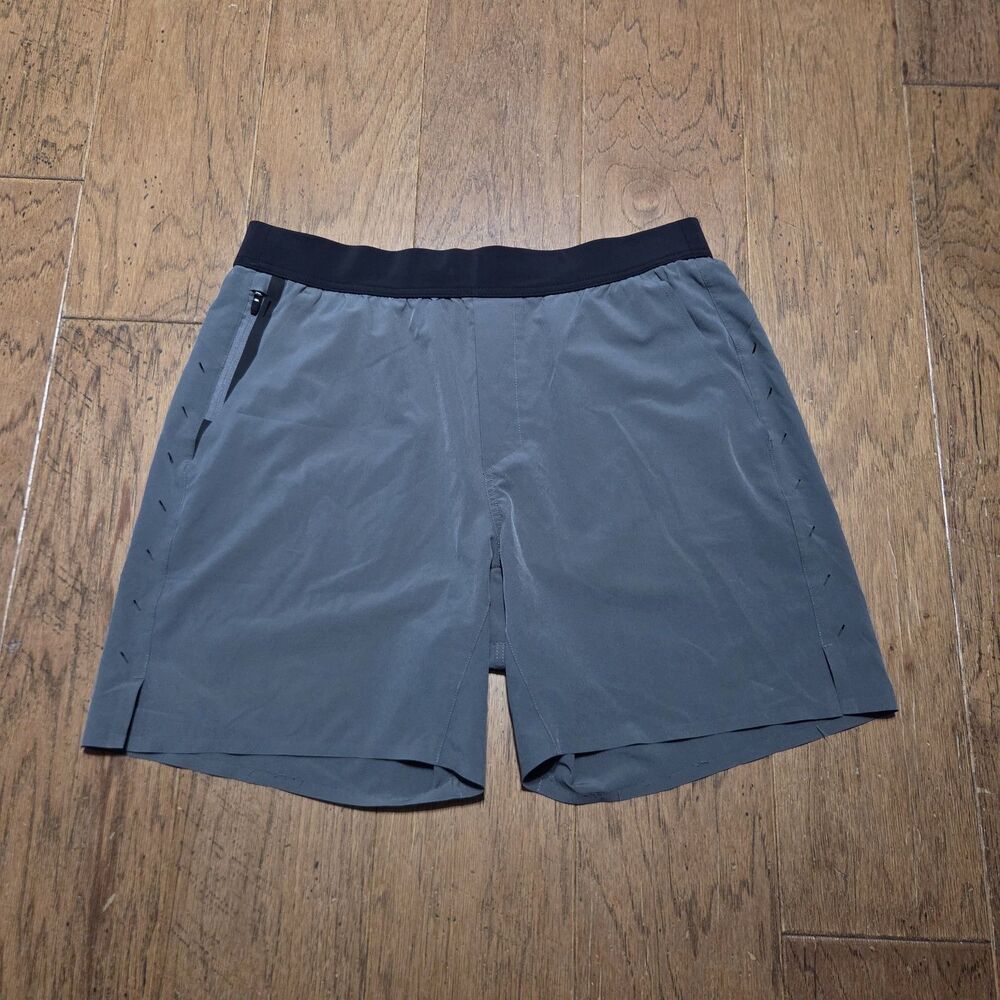 Ten Thousand 7" Interval Short Unlined Gray L